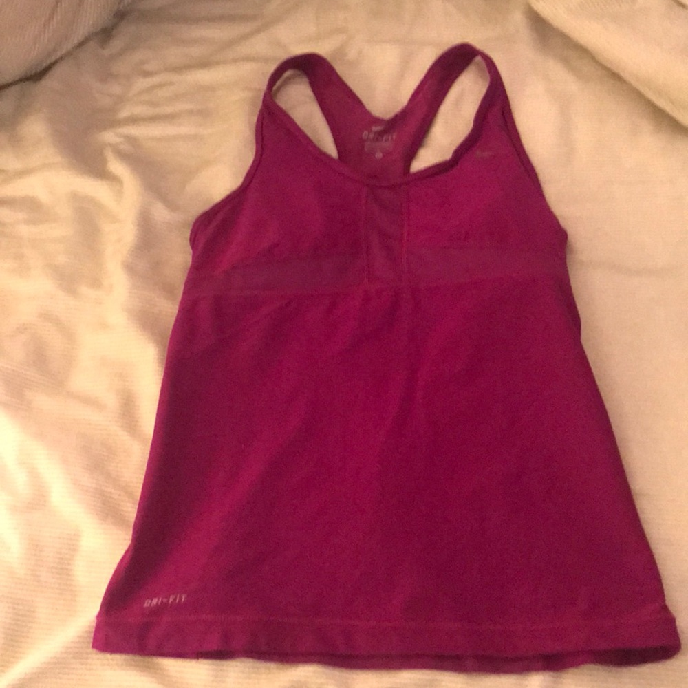 Magenta Nike workout tank